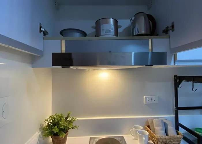 Apartment Stylish 1br Air Residences Wifi & Netflix *