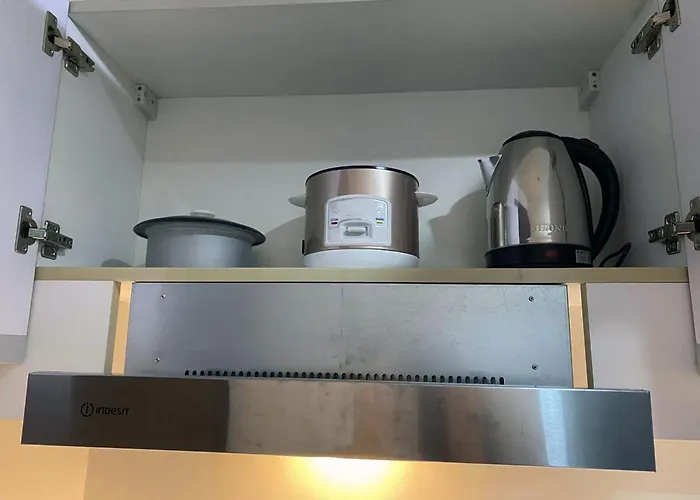 Stylish 1br Air Residences Wifi & Netflix Apartment *